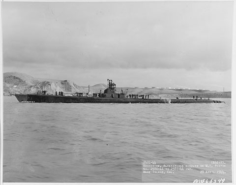 USS Albacore off Mare Island, California (1944)